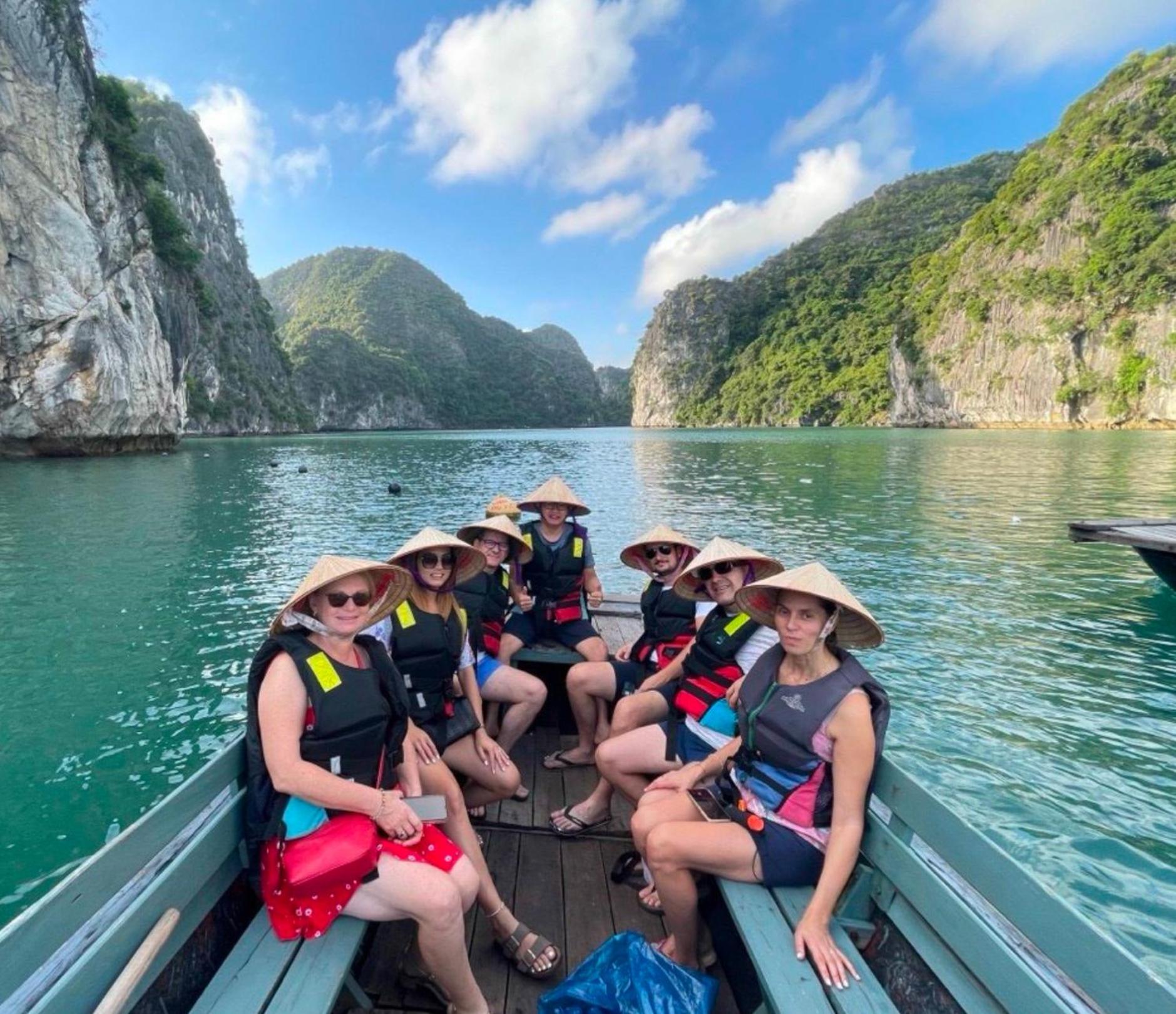 Hotel Lan Ha Lotus Cruise Ha Long Exterior foto